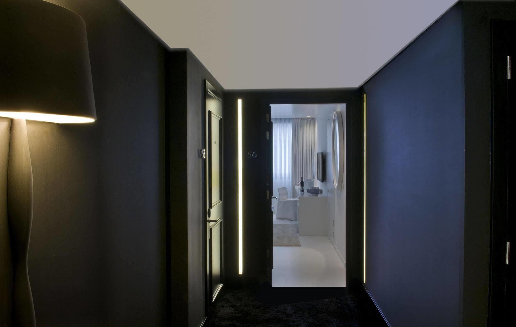 B-Aparthotel Regent Брюссель Екстер'єр фото