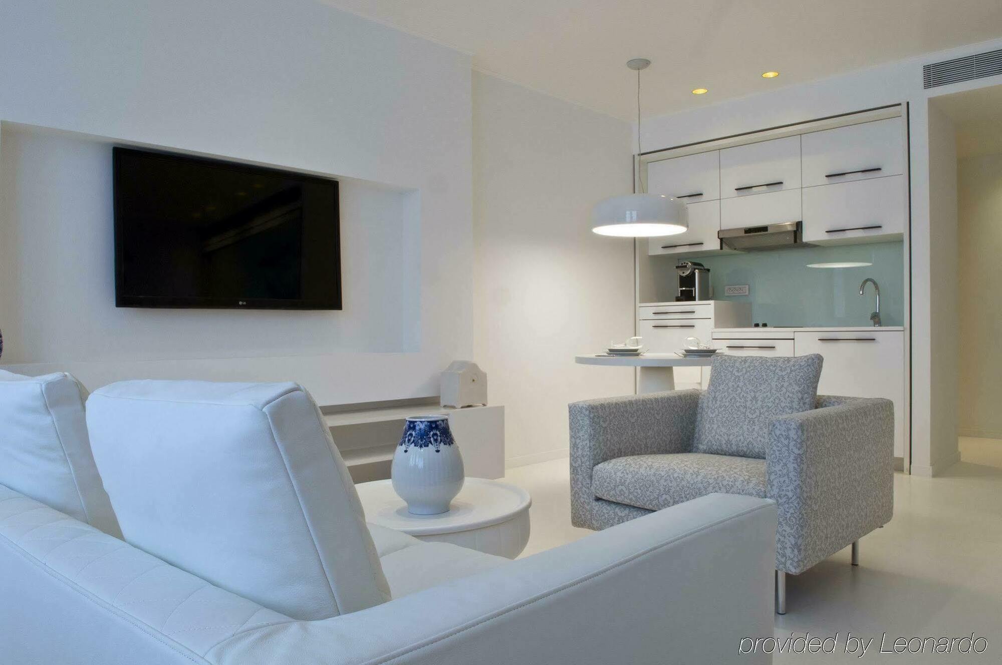 B-Aparthotel Regent Брюссель Екстер'єр фото